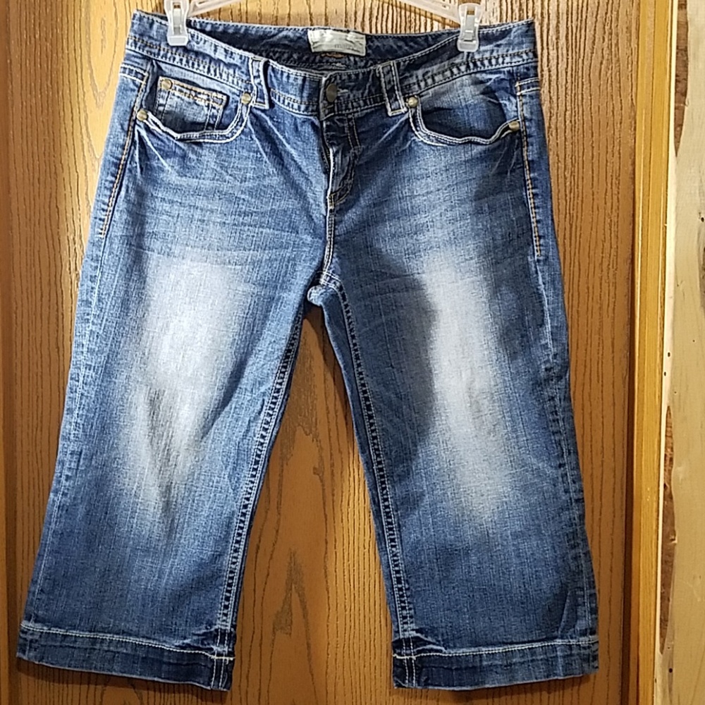 Womens Bermudas